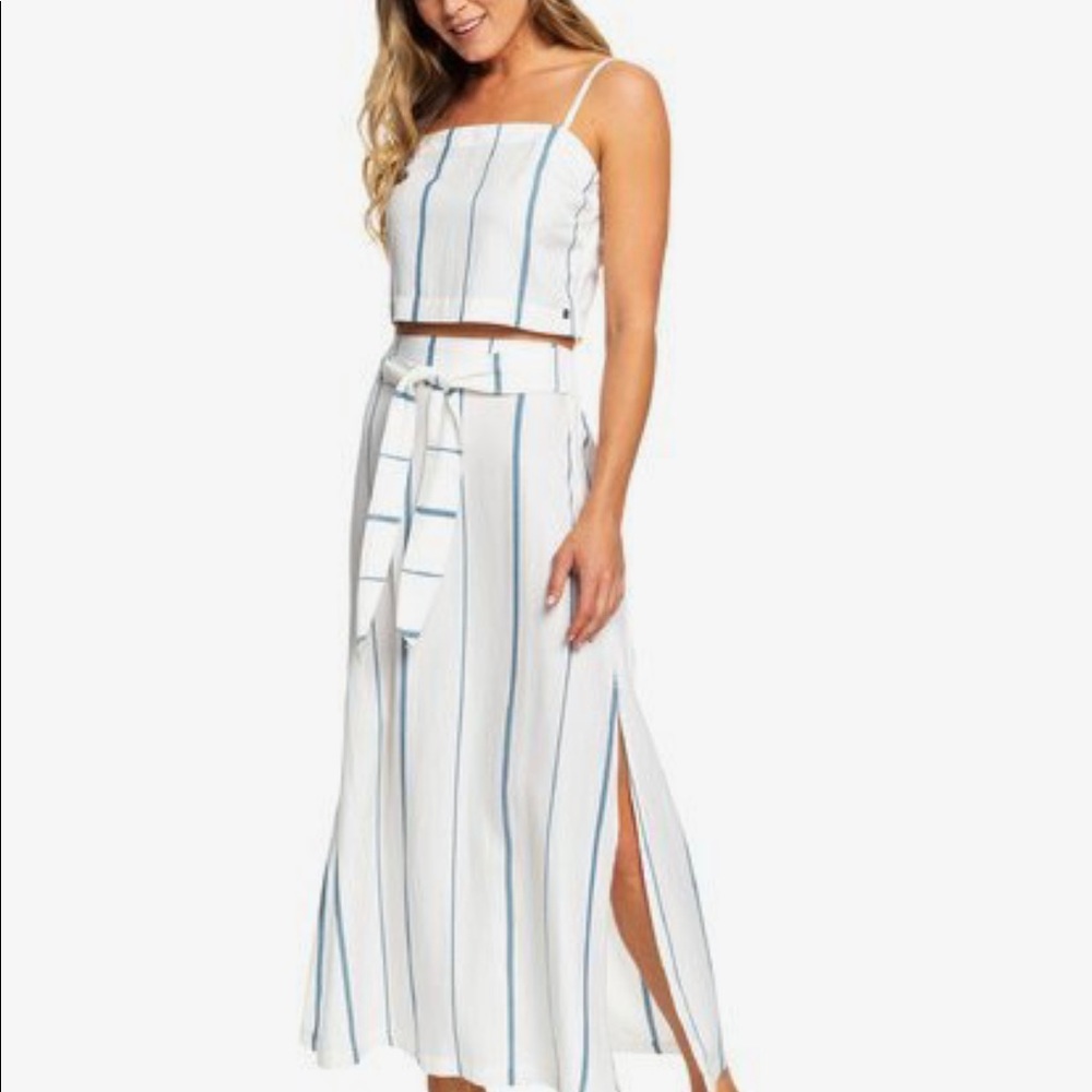 2 piece Roxy skirt and top set